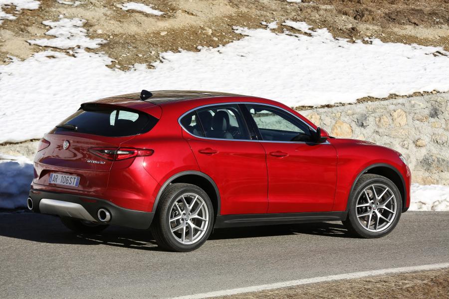 Alfa Romeo Stelvio (949) 2017 года  (WW) (фото 57 из 114)